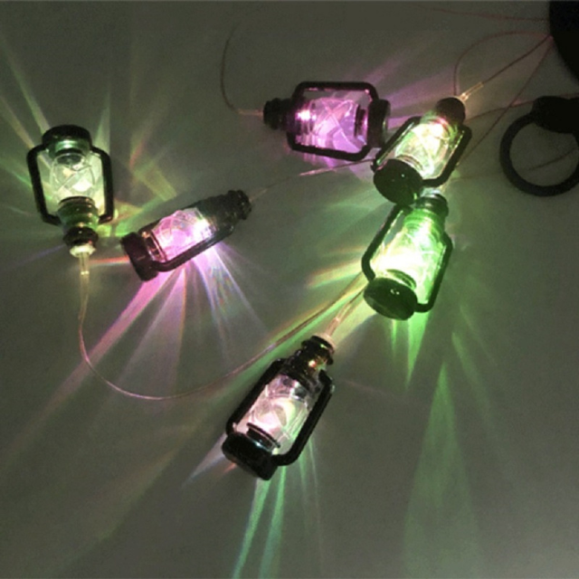 Solar Lantern Wind Chime Color Changing LED Light (ESG18494)