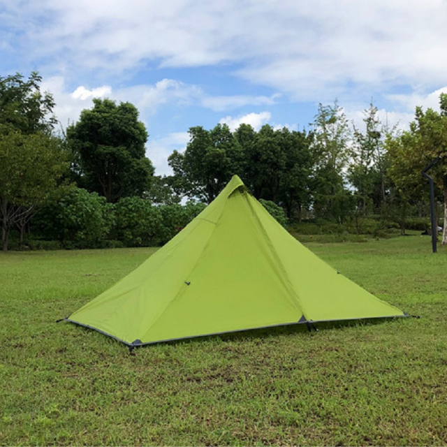 210d Nylon Dubbelzijdig Silikon Piramide Behuising Tent Stap Kamp Ultra-Light 1-2 Mense (ESG16772)